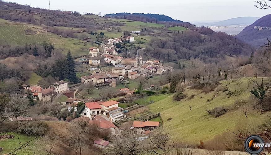 Vue sur l'Abergement de Varey.