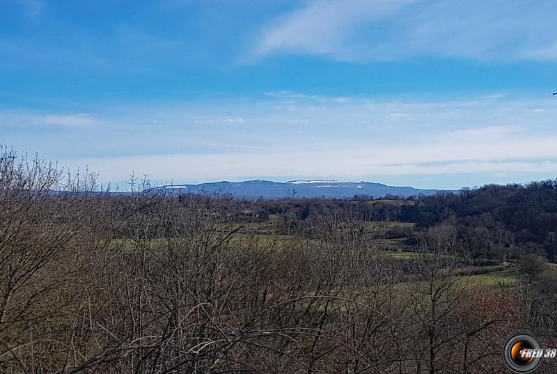 Vue sur le mont Pela.